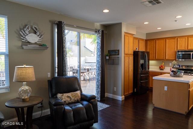 1282 Inca Drive Oxnard, CA 93030 - Photo 19 of 55 IMG_2959