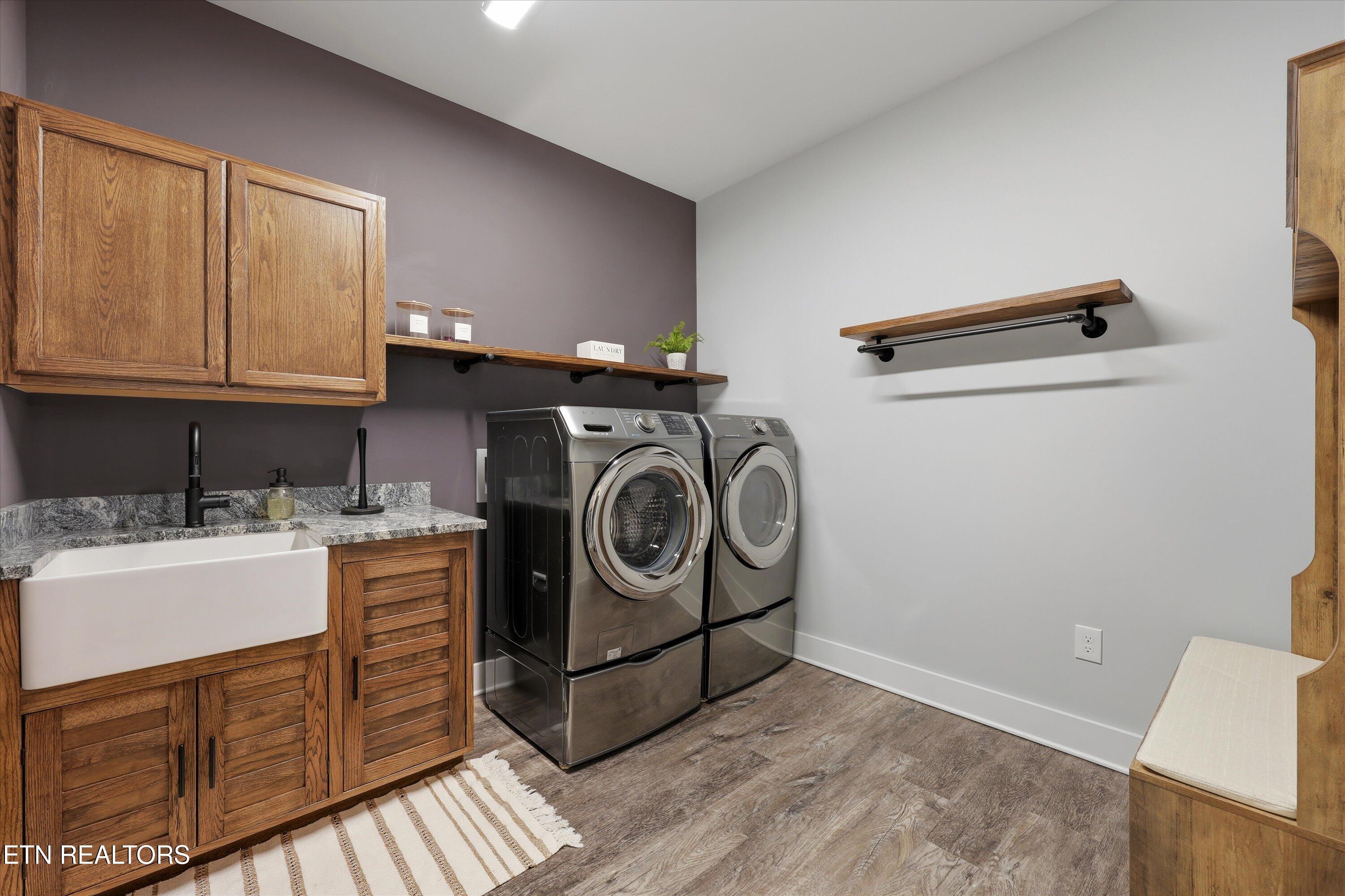 9332 Arlington Ridge Way Powell, TN 37849 - Photo 25 of 47 LAUNDRY ROOM/MUDROOM
