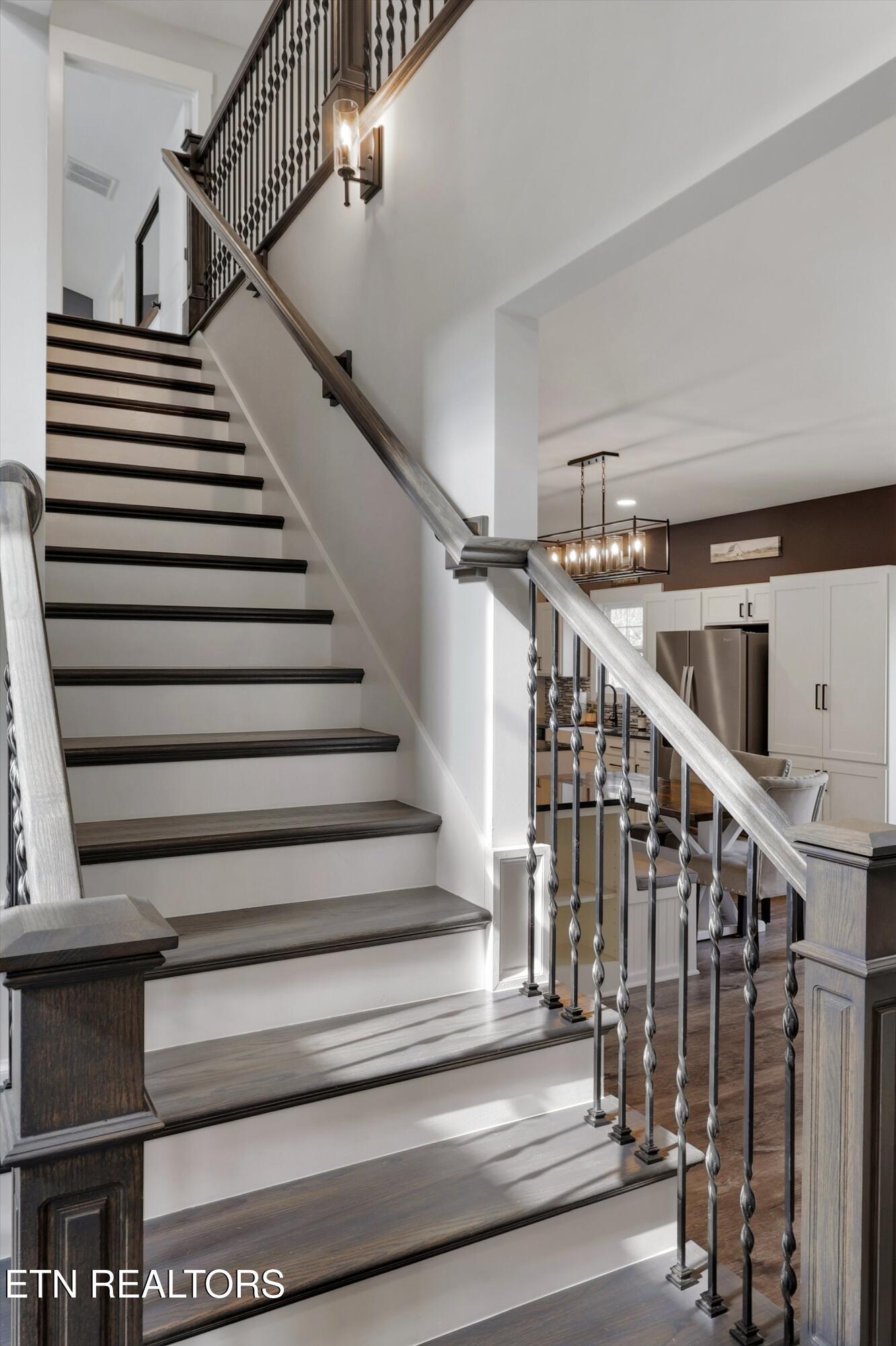 9332 Arlington Ridge Way Powell, TN 37849 - Photo 26 of 47 2ND LEVEL