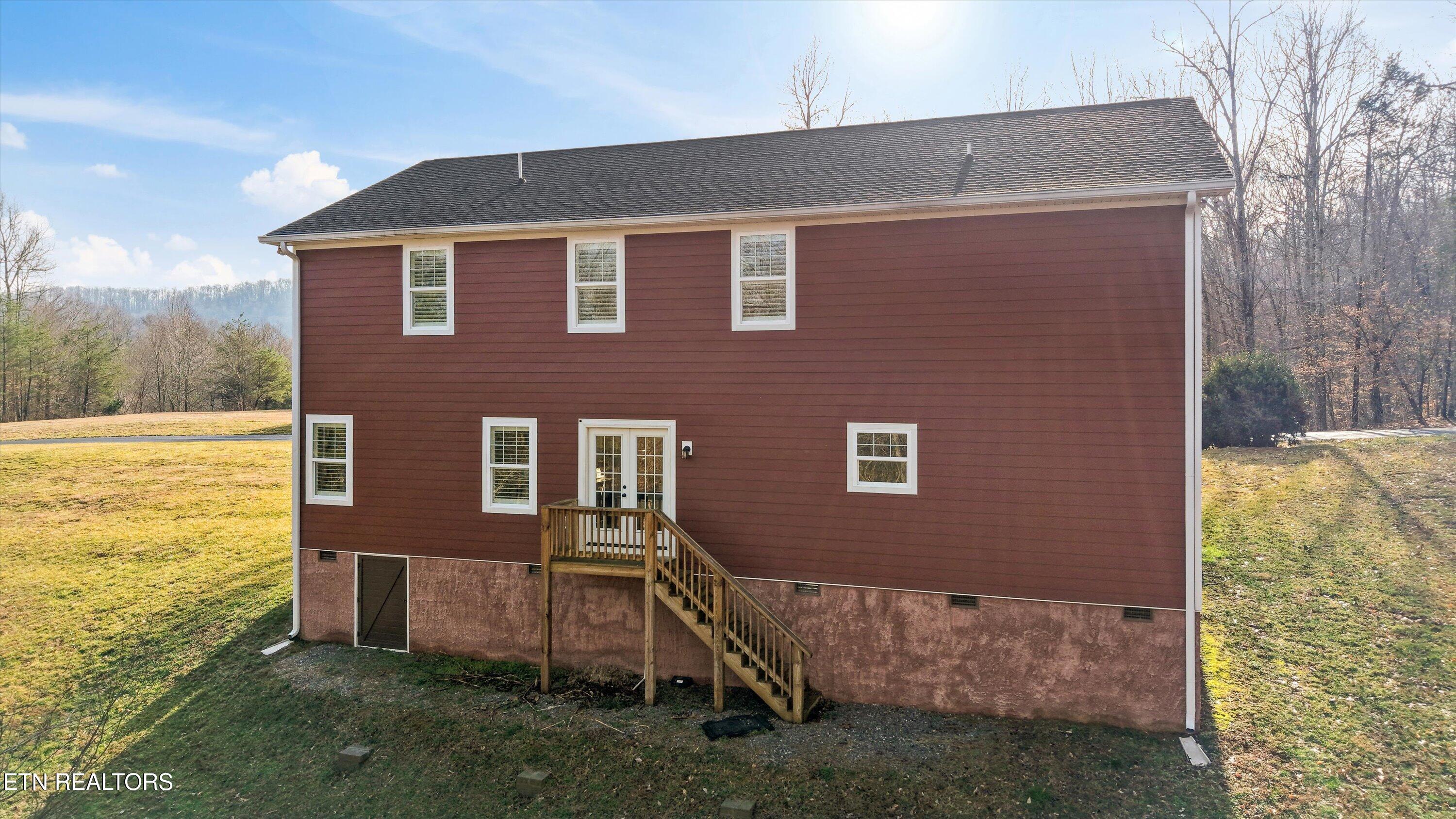 9332 Arlington Ridge Way Powell, TN 37849 - Photo 40 of 47 BACKYARD