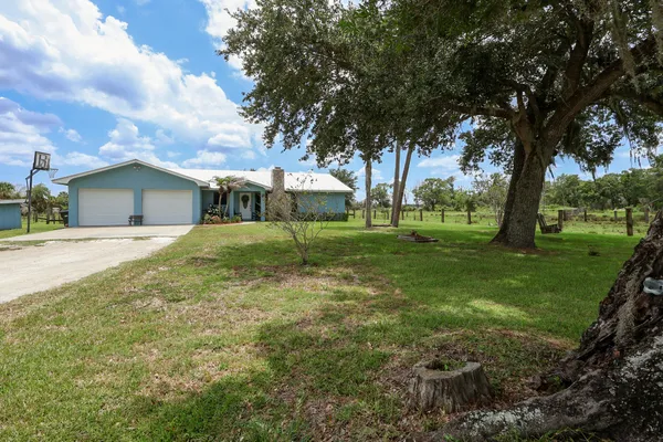 $645,000 | 860 Northwest 141st Street, Okeechobee, FL 34972