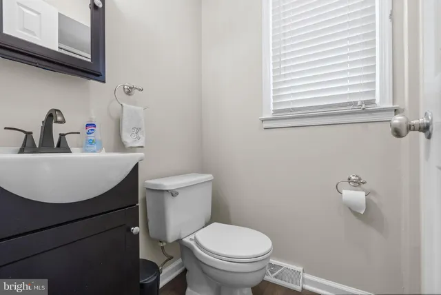 $449,999 | 94 Groveville Road, Trenton, NJ 08620