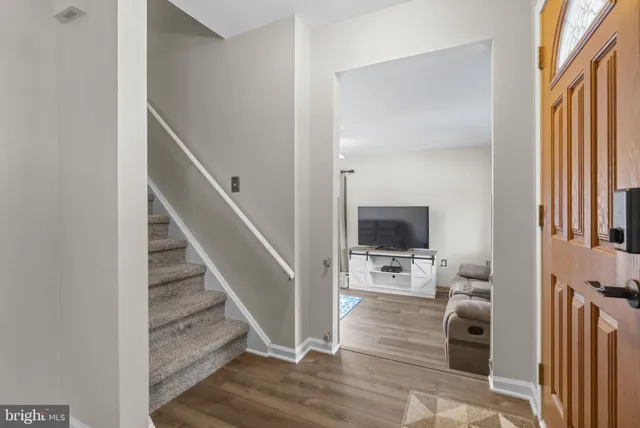 $449,999 | 94 Groveville Road, Trenton, NJ 08620