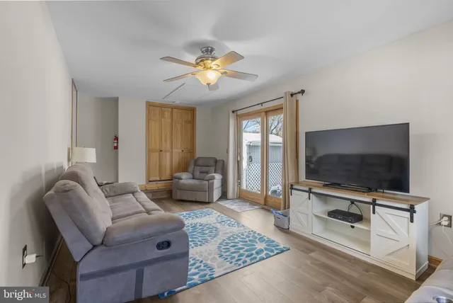 $449,999 | 94 Groveville Road, Trenton, NJ 08620