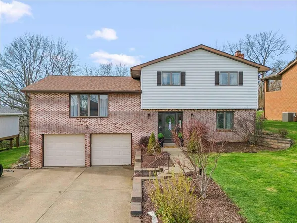 $399,900 | 211 Joseph Drive, Canonsburg, PA 15317