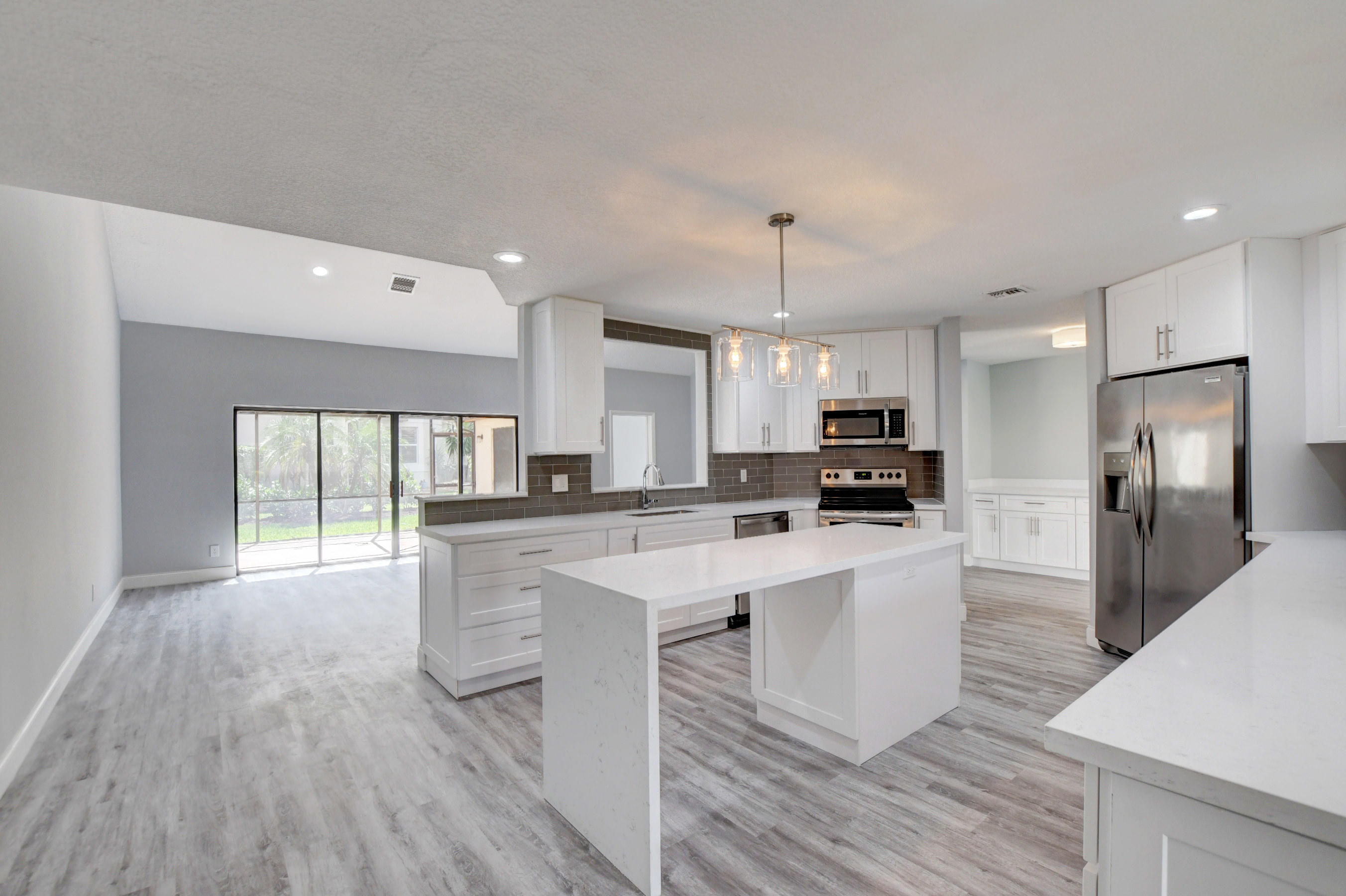 23407 Water Circle Boca Raton, FL 33486 - Photo 15 of 34 11_ebf_2203and4more