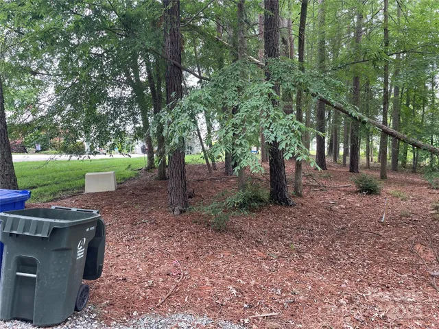 a view of a outdoor space