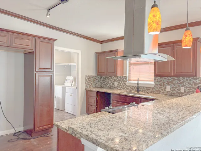 $1,500 | 12742 Paseo Abrol, Unit 1, San Antonio, TX 78252