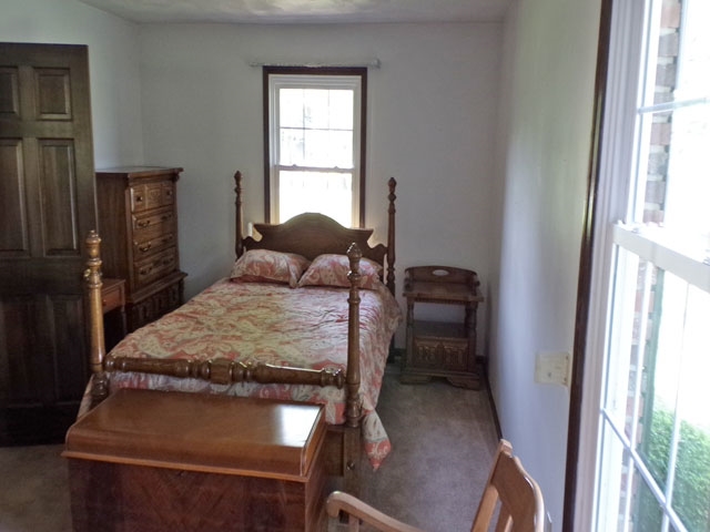 403 McKenney Road Vincennes, IN 47591 - Photo 12 of 23 Gallery Image 12