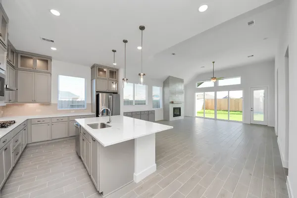 $564,740 | 9507 Chateau Hill, Manvel, TX 77578