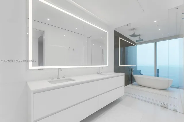 $35,000 | 300 Biscayne Blvd Way, Unit 4104C, Miami, FL 33131