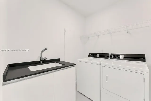 $35,000 | 300 Biscayne Blvd Way, Unit 4104C, Miami, FL 33131