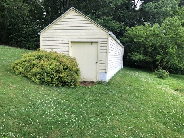 351 McCord Hill Road Wellsburg, WV 26070 - Photo 22 of 33