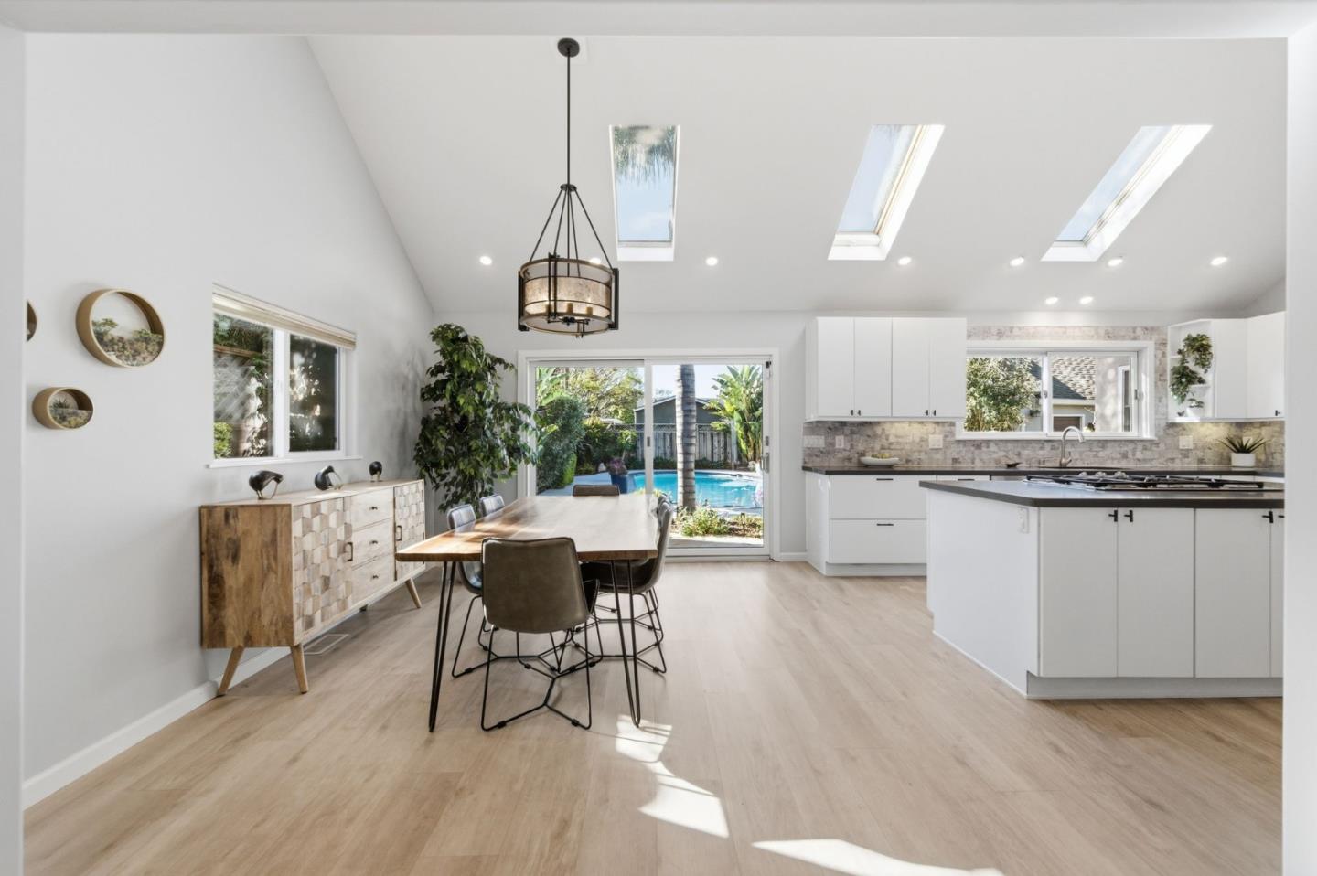 1482 Ridgeley Drive Campbell, CA 95008 - Photo 11 of 43