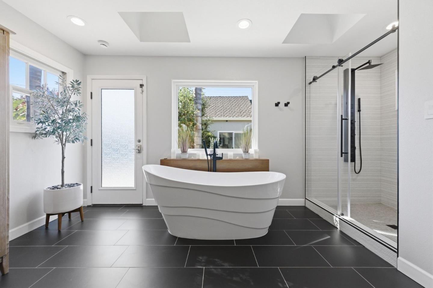 1482 Ridgeley Drive Campbell, CA 95008 - Photo 25 of 43