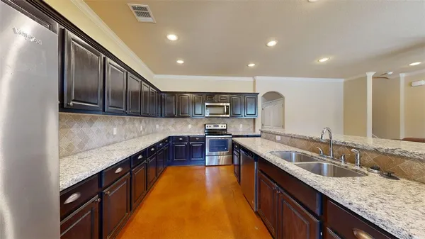 $2,800 | 3009 Towers Parkway, College Station, TX 77845