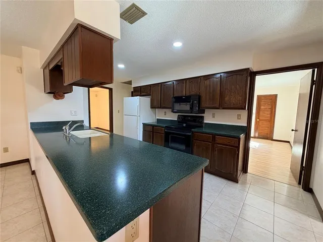 $2,500 | 35324 Blanton Road, Dade City, FL 33523