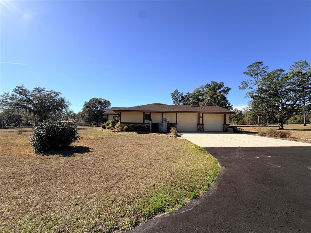 35324 Blanton Road Dade City, FL 33523 - Photo 8 of 49
