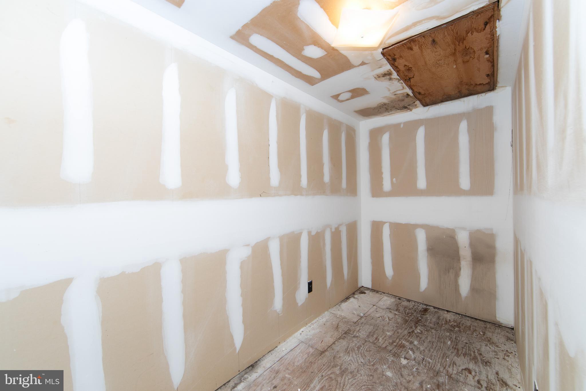 160 Sinnickson Landing Road Salem, NJ 08079 - Photo 35 of 47 Storage Closet on 2nd Floor