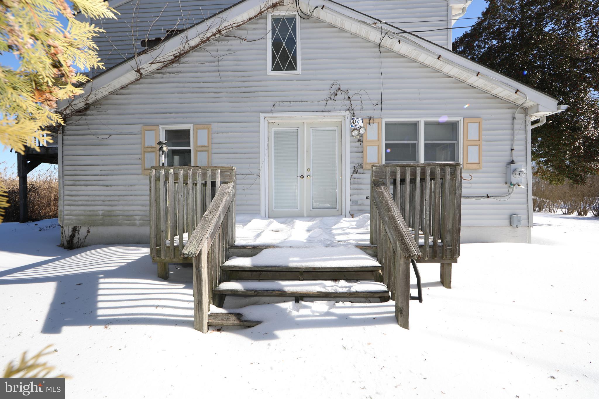 160 Sinnickson Landing Road Salem, NJ 08079 - Photo 9 of 47 Side Entrance