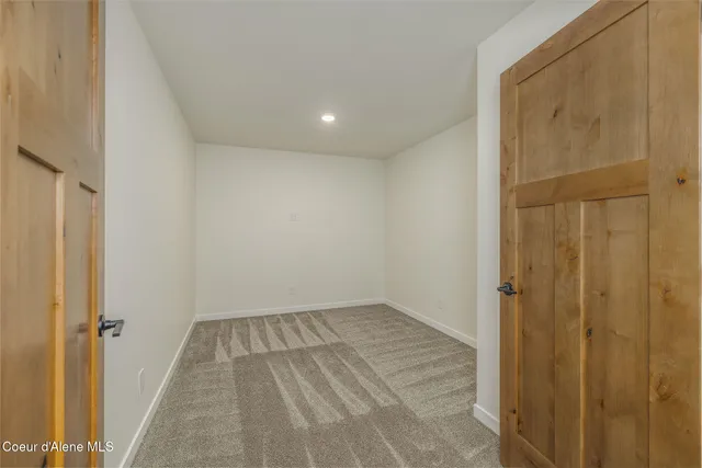 $899,900 | 240 Brown Bear Drive, Nordman, ID 83848