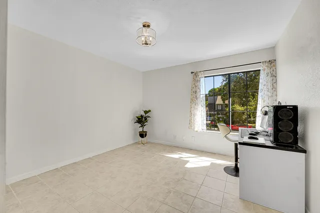 $389,500 | 9056 Green Meadows Way, Palm Beach Gardens, FL 33418