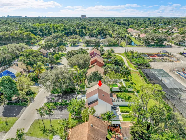 $389,500 | 9056 Green Meadows Way, Palm Beach Gardens, FL 33418