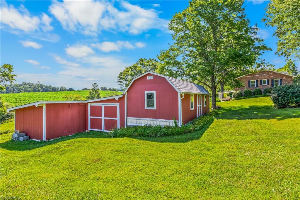 3323 Rockford Road Dobson, NC 27017 - Photo 34 of 49