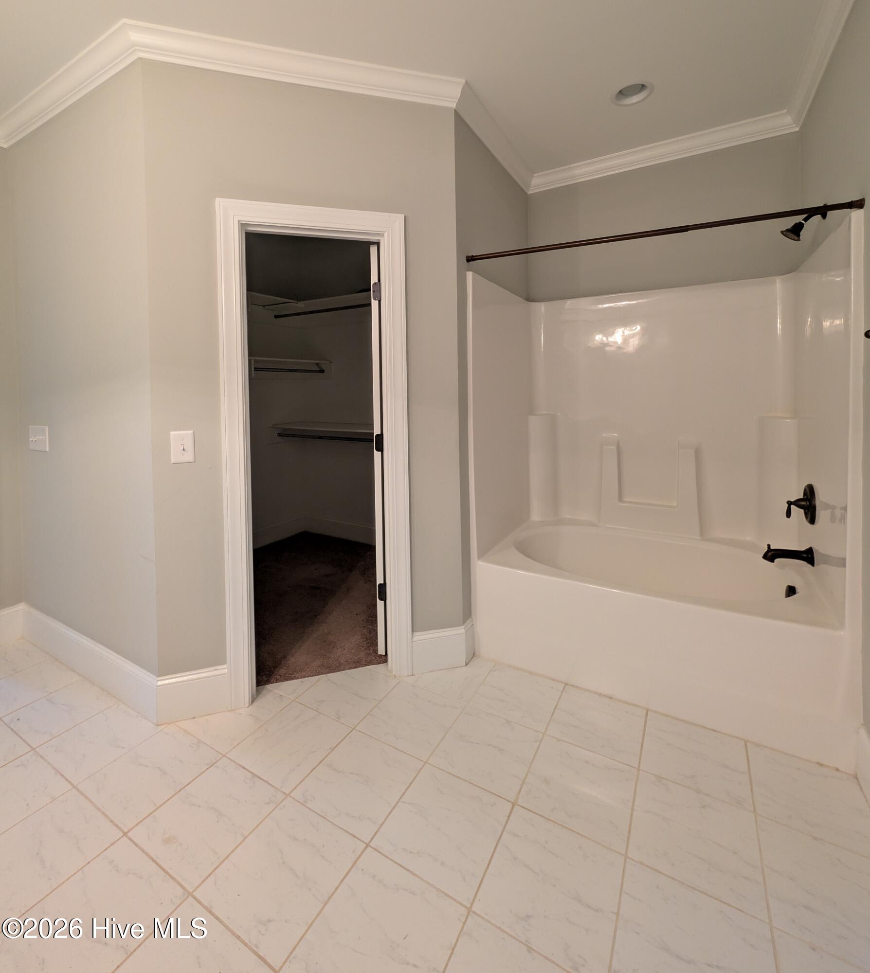 3709 Nantucket Road, Unit A Greenville, NC 27834 - Photo 17 of 20 PBATH2