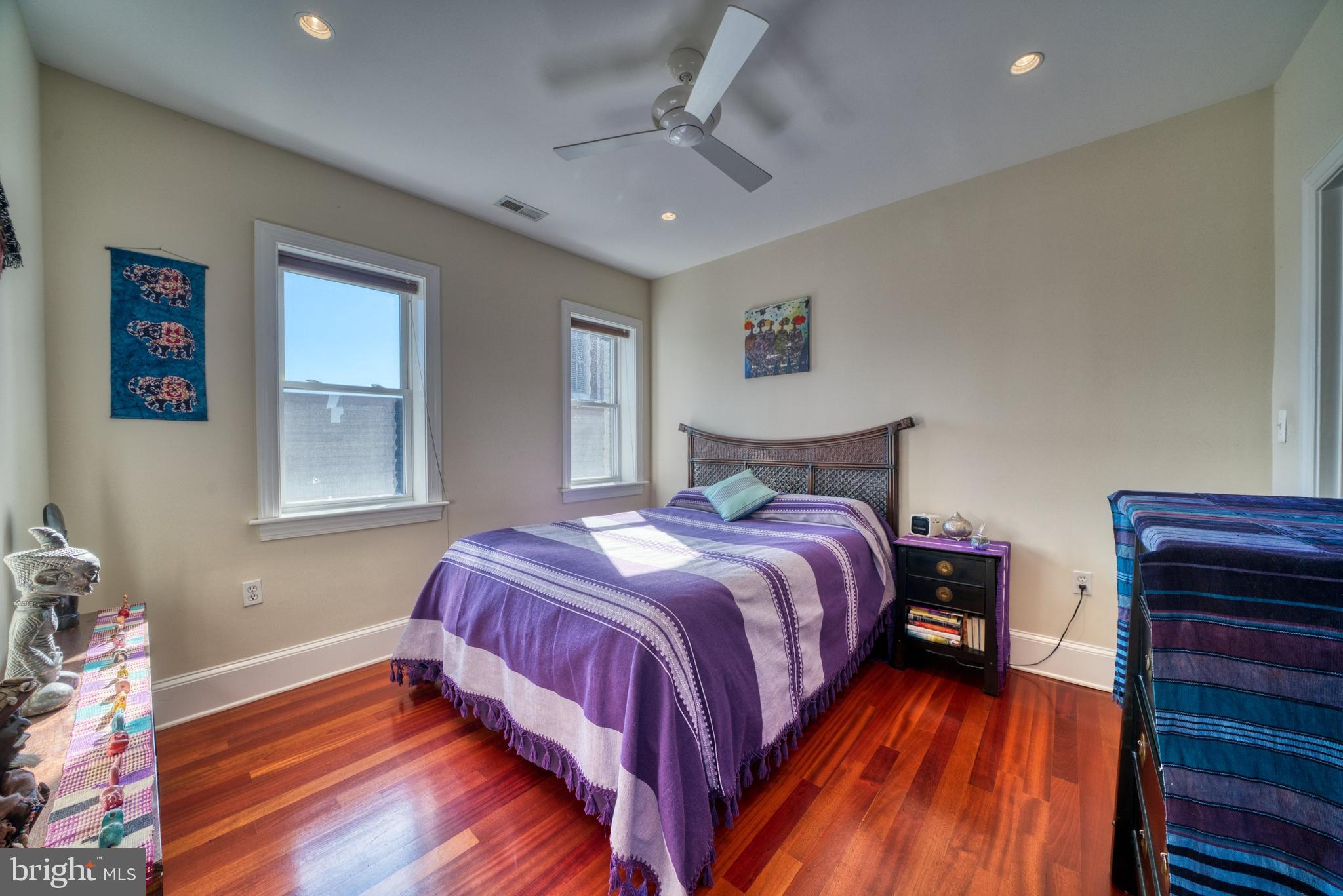 1465 Columbia Road Northwest, Unit 402 Washington, DC 20009 - Photo 20 of 39 Spacious bedroom