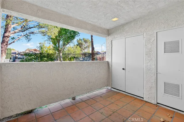 $293,000 | 2554 Olive Drive, Unit 165, Palmdale, CA 93550