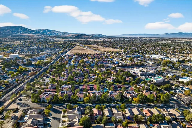 $293,000 | 2554 Olive Drive, Unit 165, Palmdale, CA 93550