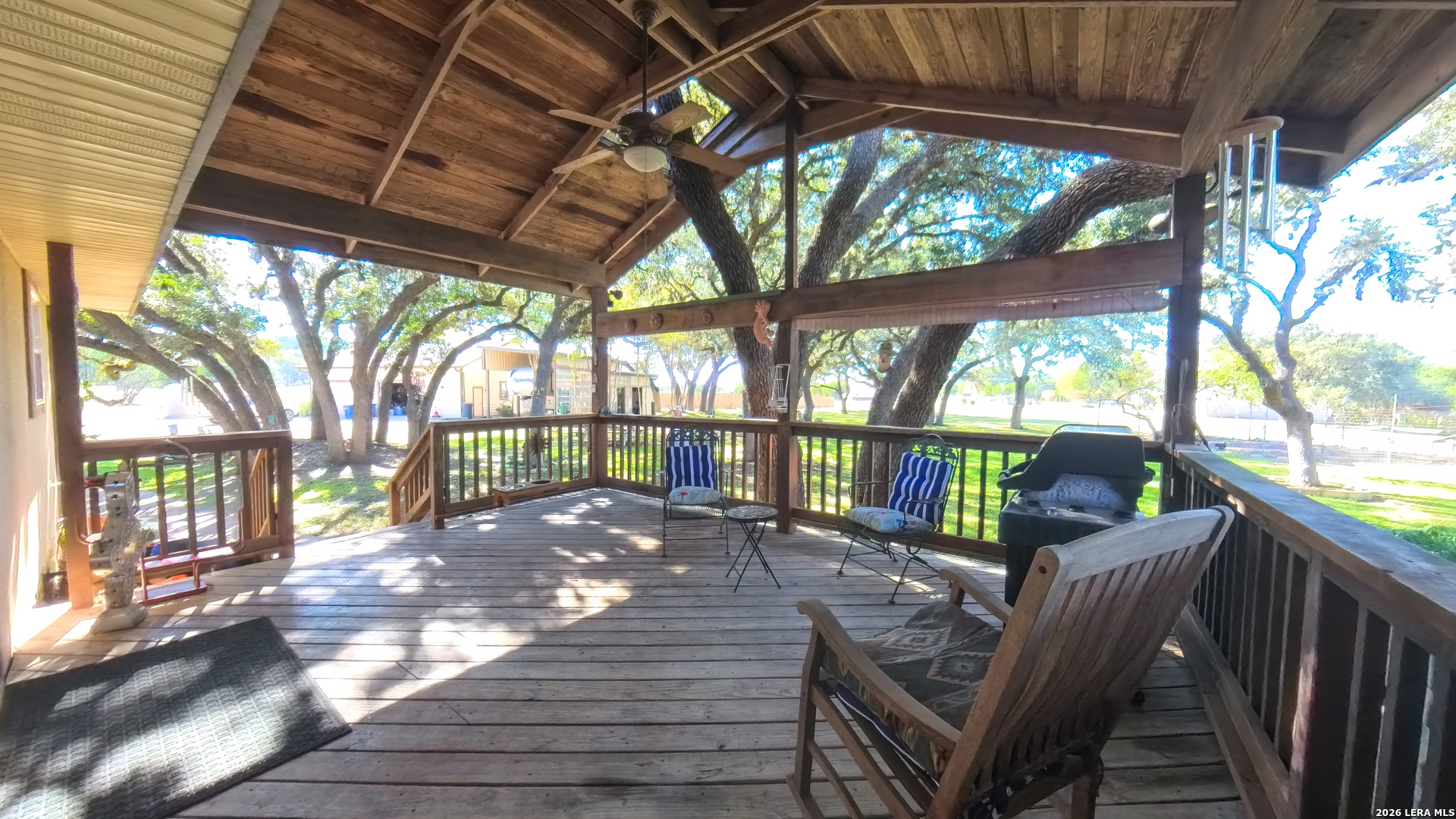 857 Madrona Road Pipe Creek, TX 78063 - Photo 11 of 53