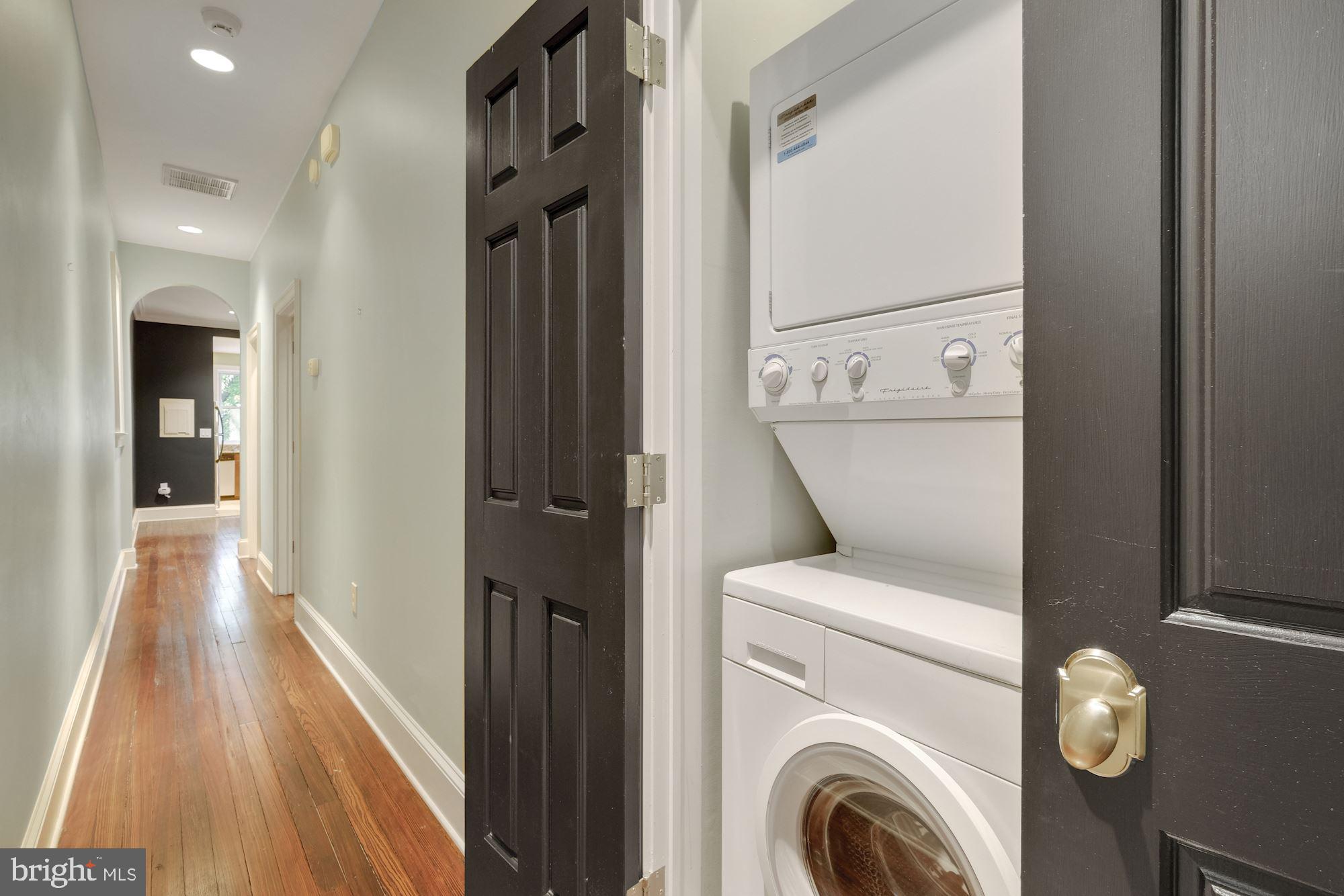 3138 O Street Northwest Washington, DC 20007 - Photo 40 of 50 2nd unit - laundry