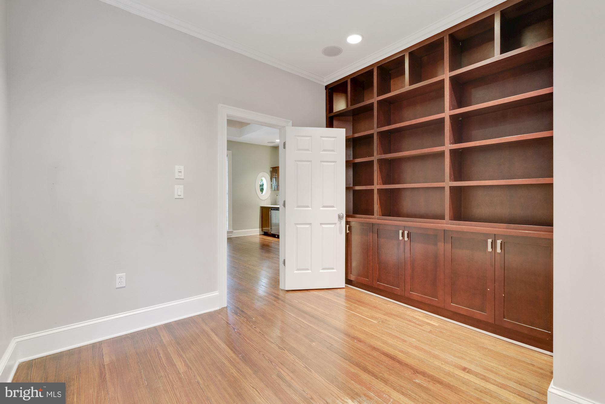 3138 O Street Northwest Washington, DC 20007 - Photo 41 of 50 2nd unit - bedroom 2