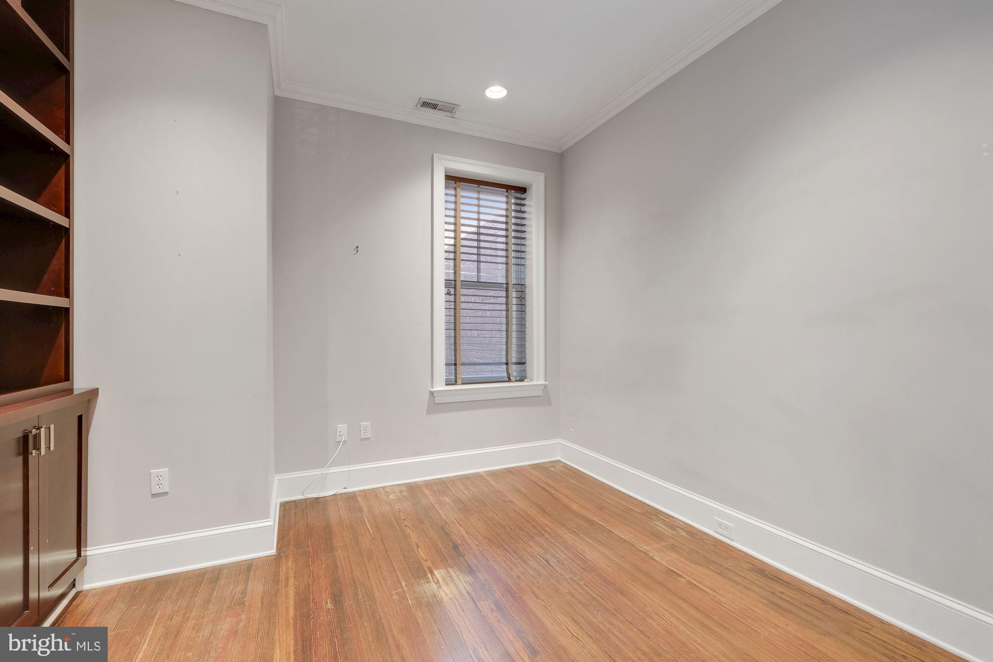 3138 O Street Northwest Washington, DC 20007 - Photo 42 of 50 2nd unit - bedroom 2