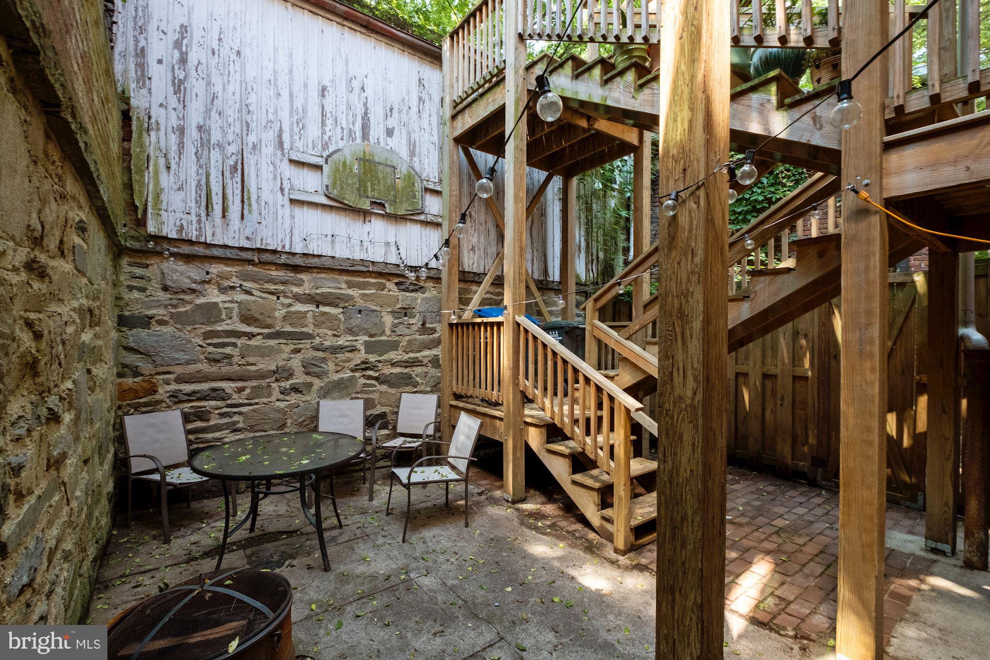 3138 O Street Northwest Washington, DC 20007 - Photo 44 of 50 Back exterior