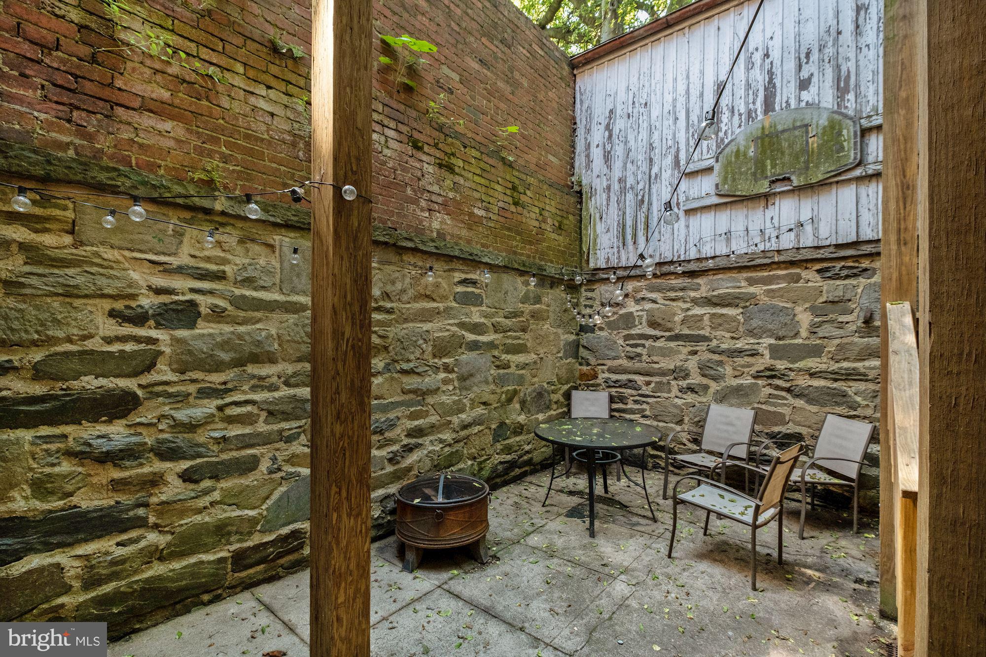 3138 O Street Northwest Washington, DC 20007 - Photo 45 of 50 Back exterior