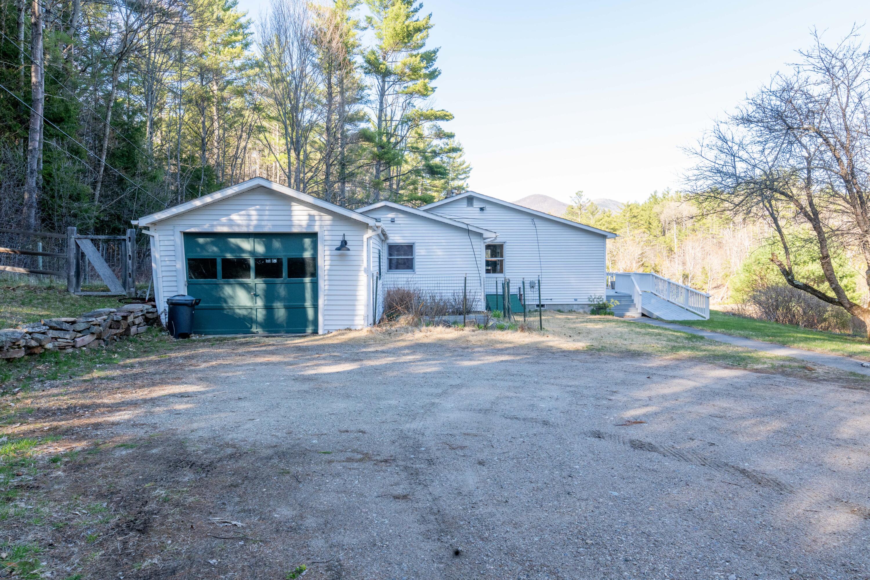 10 Molly Nye Road Keene, NY 12942 - Photo 36 of 36 Driveway to home