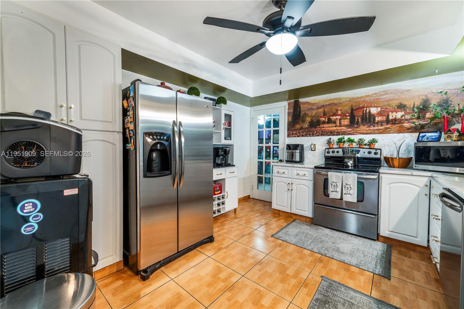 8065 West 14th Court Hialeah, FL 33014 - Photo 19 of 44