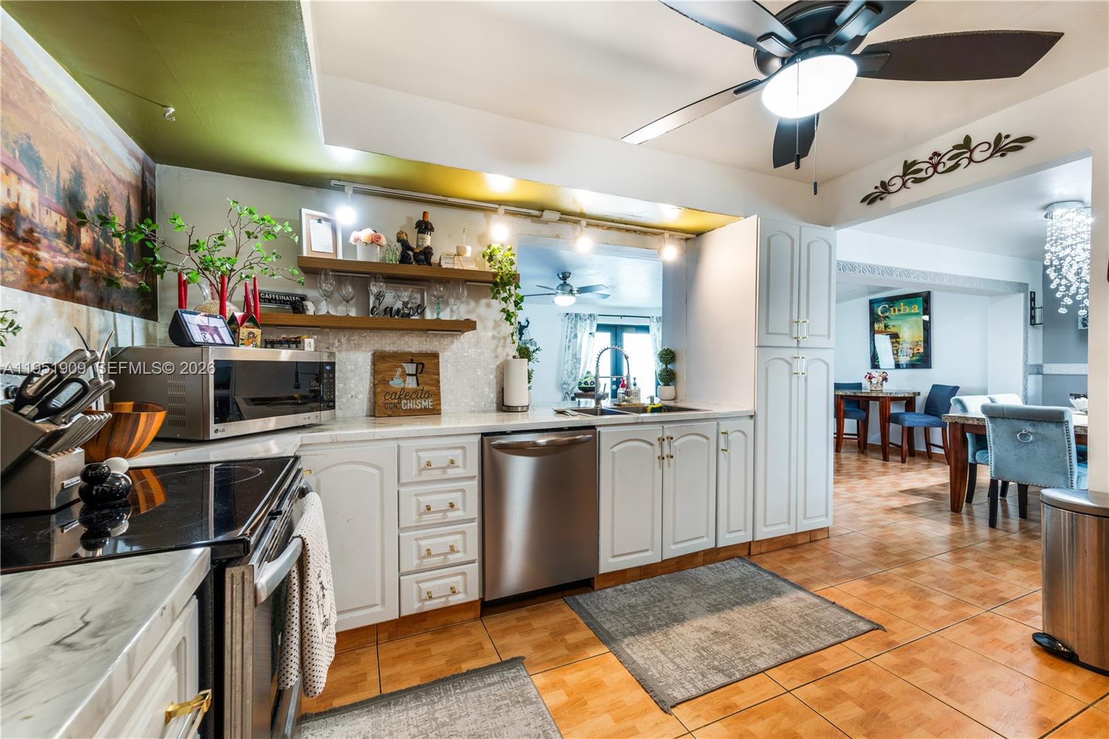 8065 West 14th Court Hialeah, FL 33014 - Photo 21 of 44