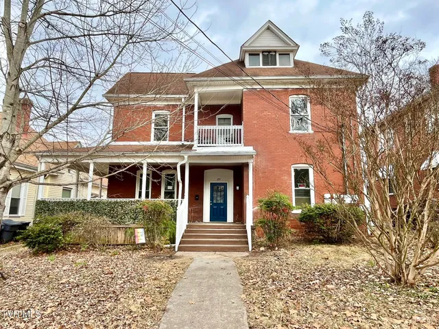 $1,450 | 635 Alabama Street, Unit 2, Bristol, TN 37620