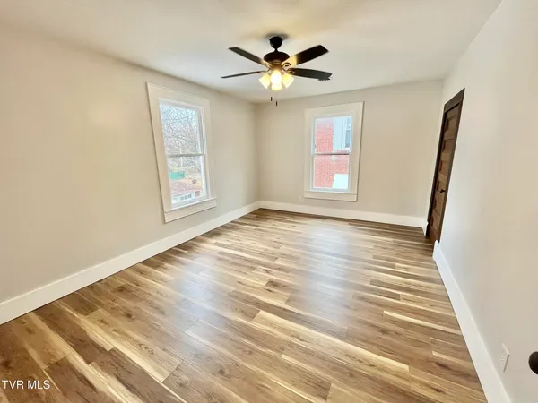 $1,450 | 635 Alabama Street, Unit 2, Bristol, TN 37620