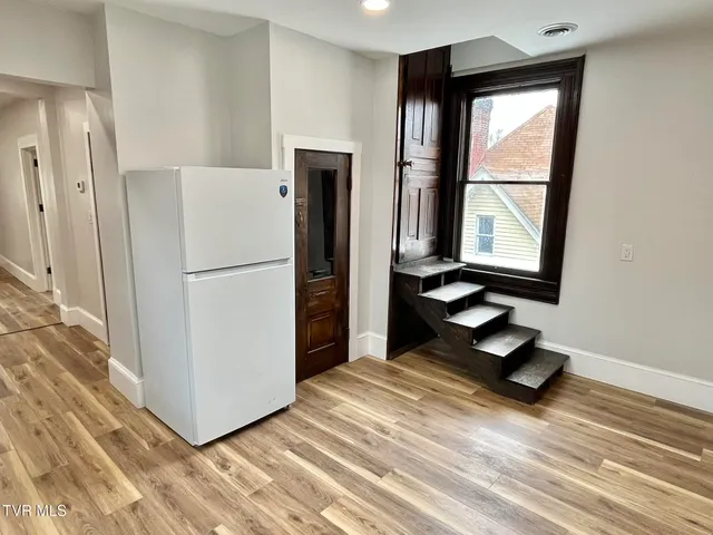 $1,450 | 635 Alabama Street, Unit 2, Bristol, TN 37620