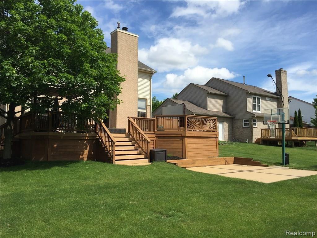 1662 Dunston Road Canton, MI 48188 - Photo 5 of 33 image1.JPG