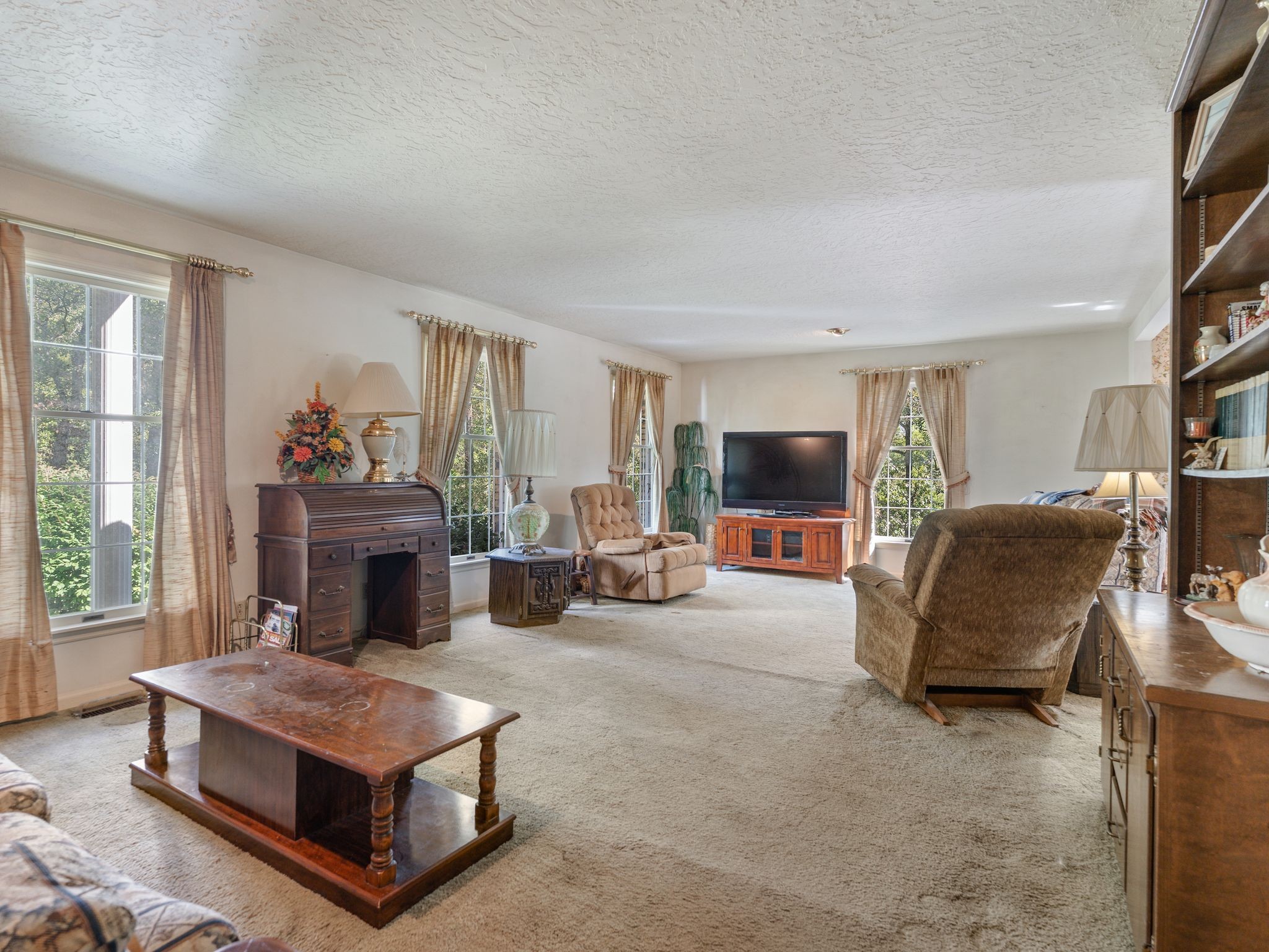 2089 Pettit Cove Road Quebeck, TN 38579 - Photo 8 of 53