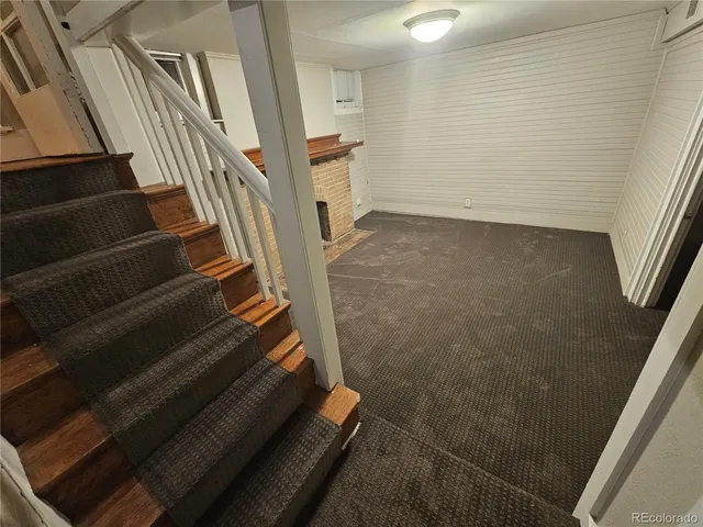 $950 | 803 North Marion Street, Denver, CO 80218