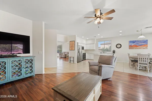 $585,000 | 3216 West Lynne Avenue, Phoenix, AZ 85041