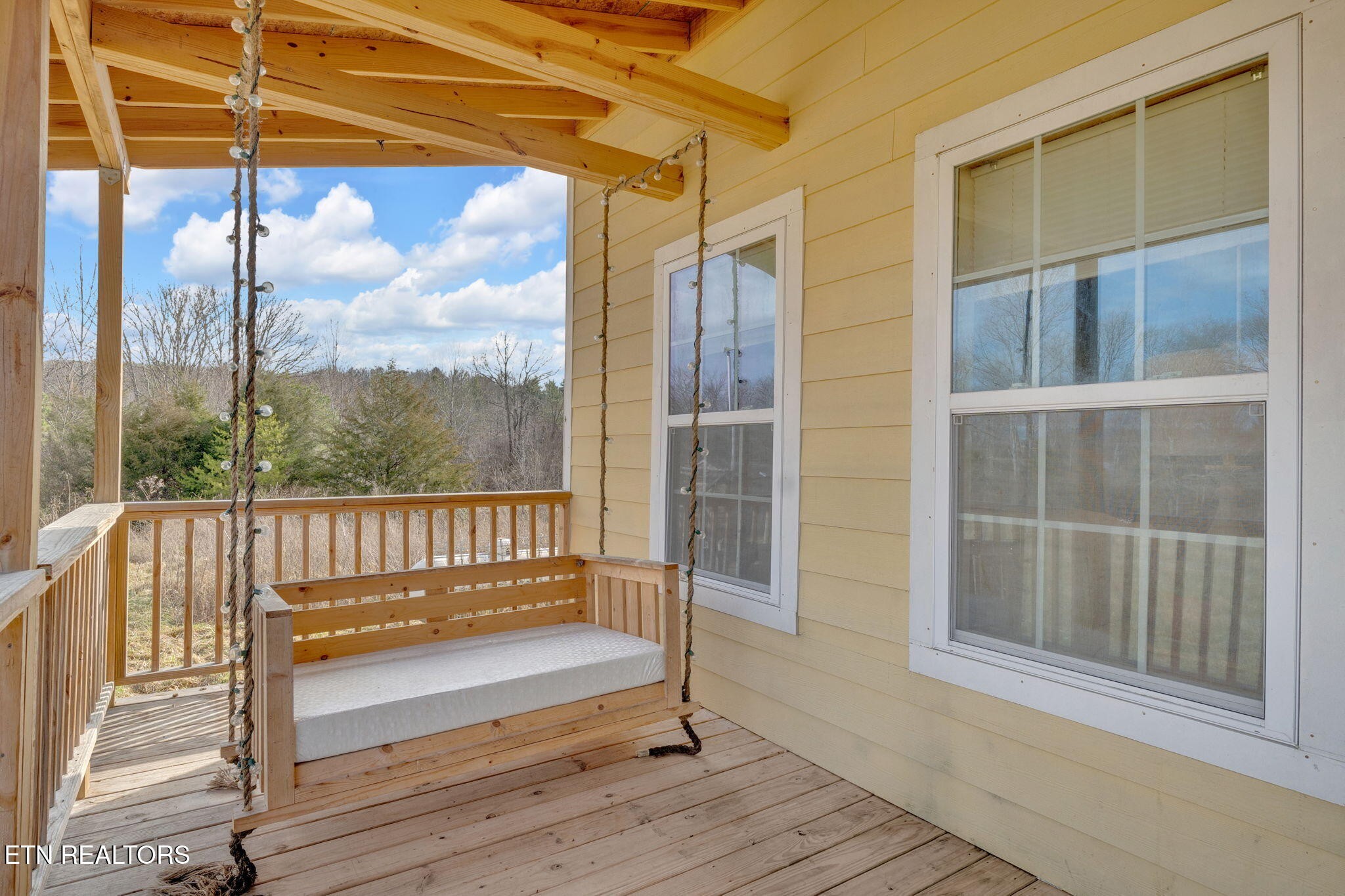 2402 Potters Chapel Road Lancing, TN 37770 - Photo 6 of 39