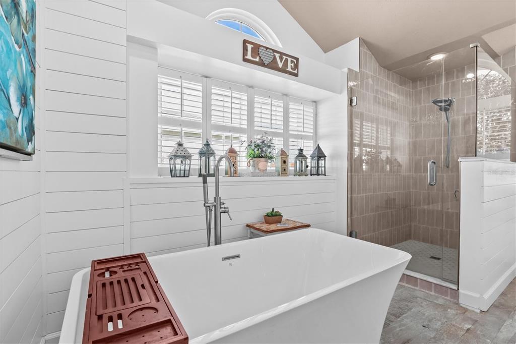 1049 Larkin Road Spring Hill, FL 34608 - Photo 36 of 64